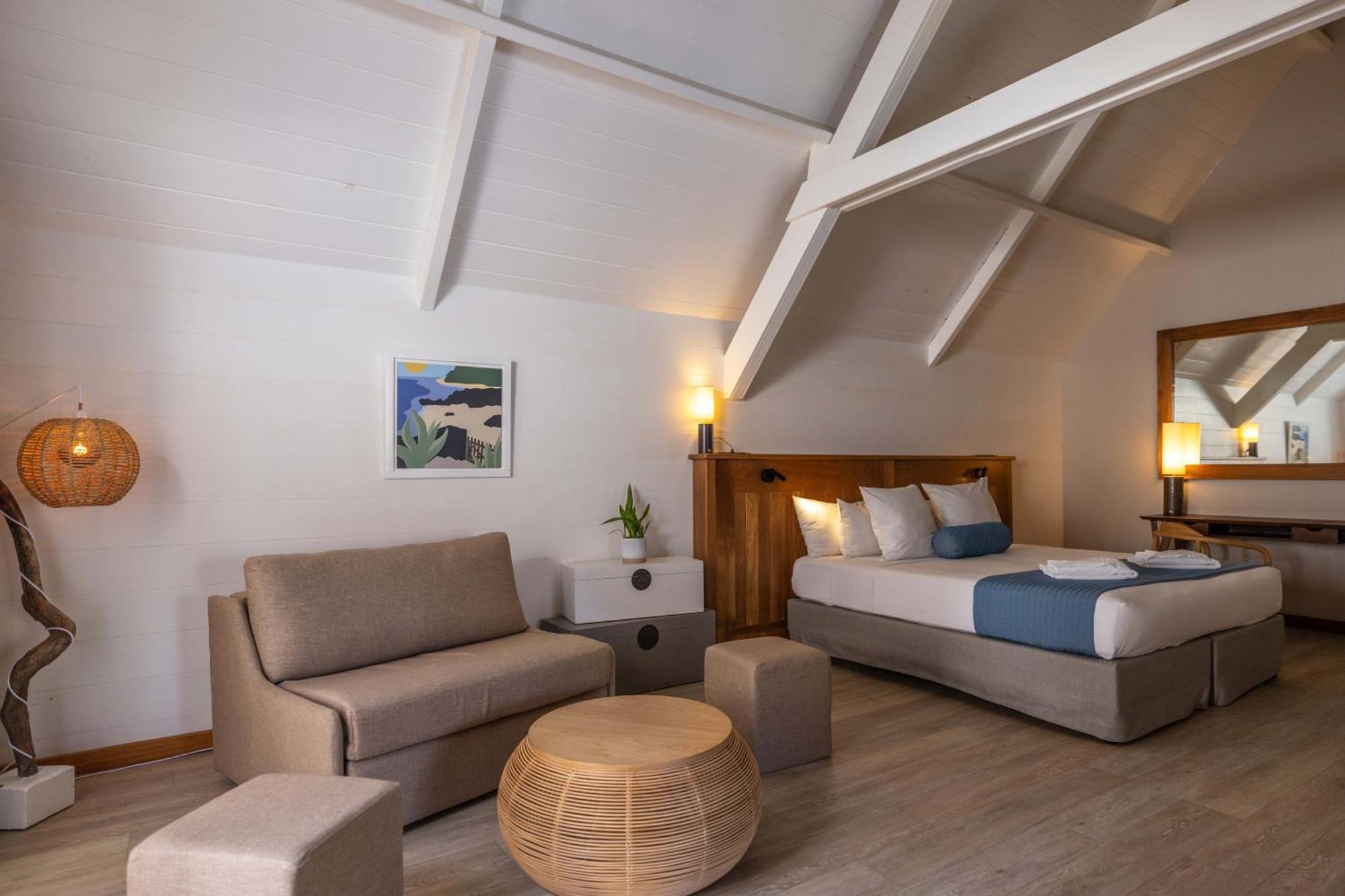Hotel Le Boucan Canot Сен-Жиль-ле-Бен Екстер'єр фото