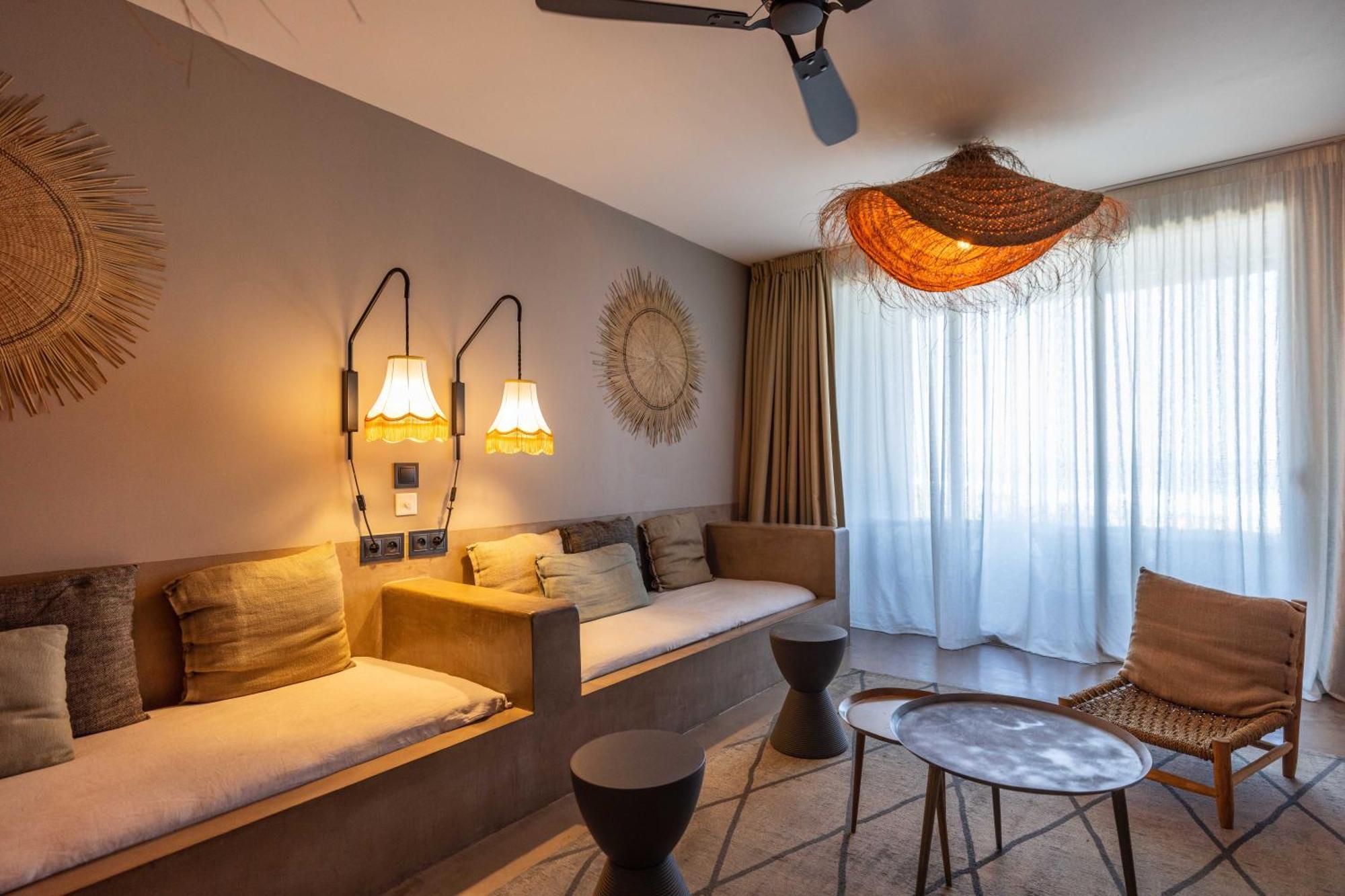 Hotel Le Boucan Canot Сен-Жиль-ле-Бен Екстер'єр фото